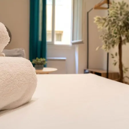 Cosy Au Coeur Du Vieux-nice Apartment *
